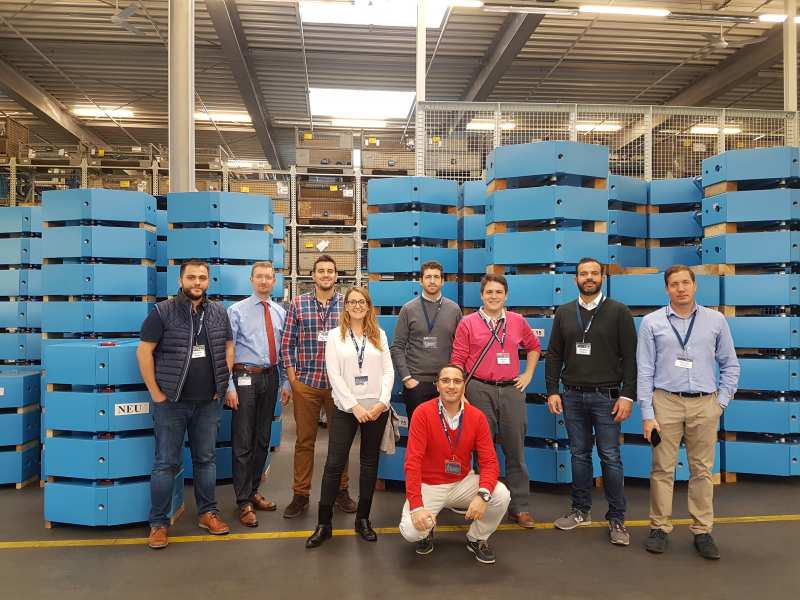 GROUP PICTURE IN OUR STOCK FACILITIES
